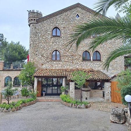 Hotel Lo Smeraldo Roccavivara Εξωτερικό φωτογραφία